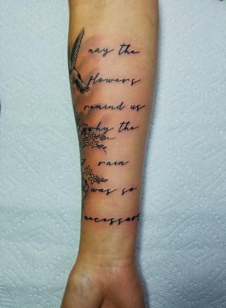 Tattoos - Dainty letterring - 135031