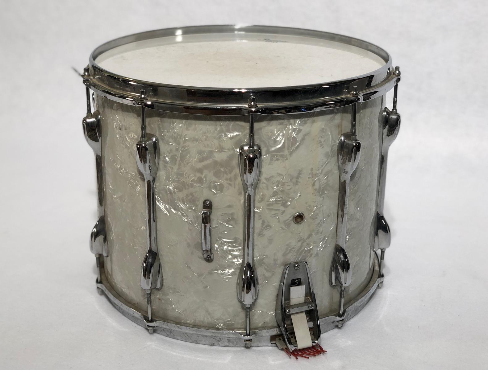 Gene Krupa's drums, Slingerland marching drums, famous drummers drums, vintage instruments