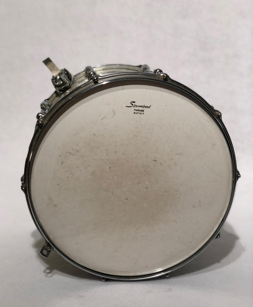 Gene Krupa's drums, Slingerland marching drums, famous drummers drums, vintage instruments