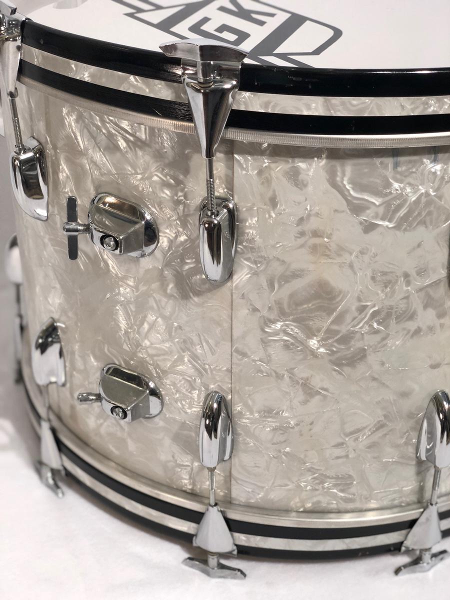 Gene Krupa, famous vintage drums, vintage drum collector, Gene Krupa's drums, Slingerland, Benny Goodman, antique collectibles, jazz memorabilia, instrument collection