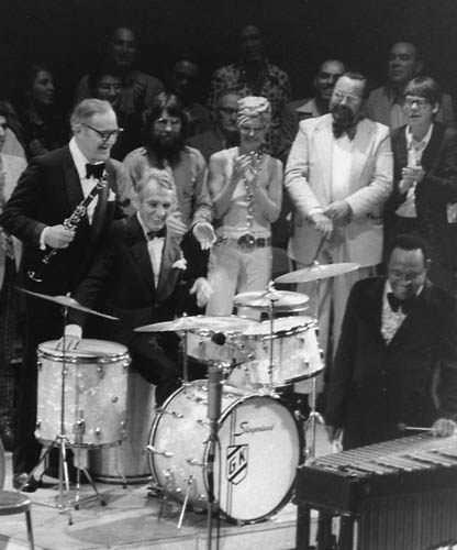 Gene Krupa, famous vintage drums, vintage drum collector, Gene Krupa's drums, Slingerland, Benny Goodman, antique collectibles, jazz memorabilia, musical instrument collection