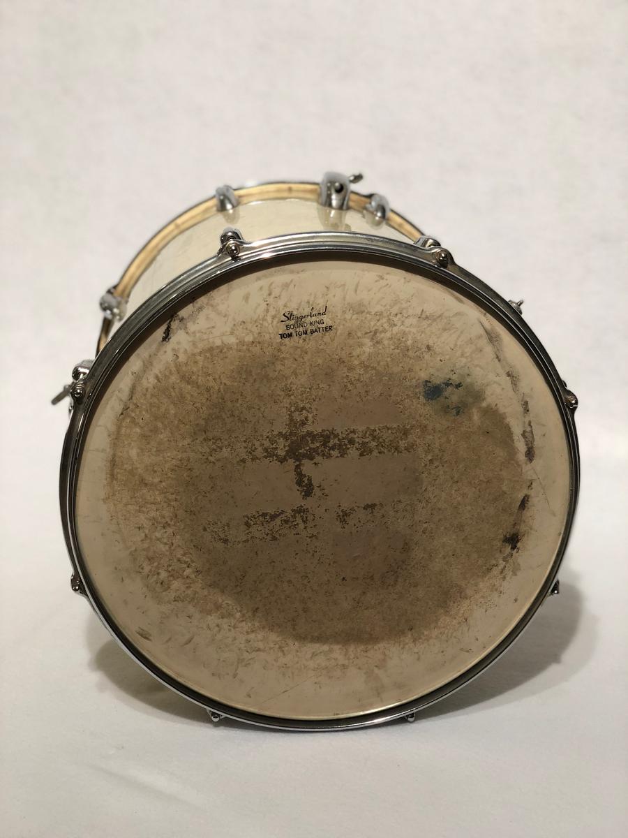 Gene Krupa, famous vintage drums, vintage drum collector, Gene Krupa's drums, Slingerland, Benny Goodman, antique collectibles, jazz memorabilia, instrument collection