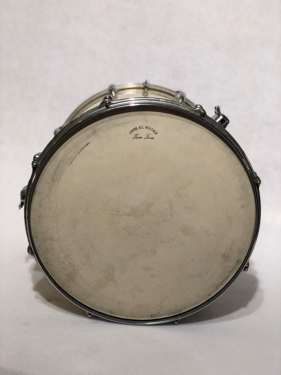 Gene Krupa, famous vintage drums, vintage drum collector, Gene Krupa's drums, Slingerland, Benny Goodman, antique collectibles, jazz memorabilia, instrument collection