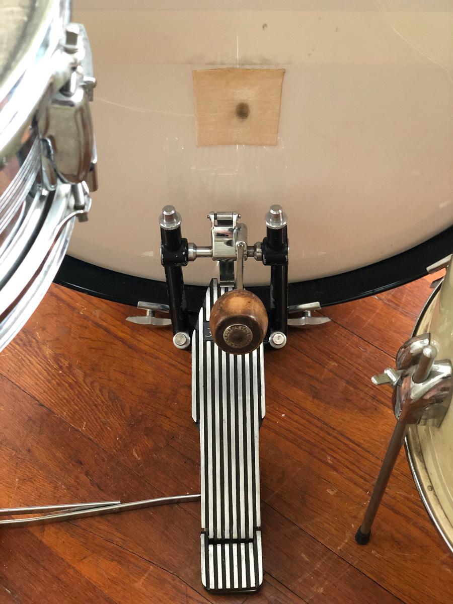 Gene Krupa's drums, Gene Krupa's bass drum pedal, Benny Goodman, Slingerland Super Speed bass drum pedal, famous drummers, vintage drums