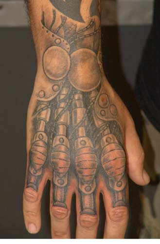 mechanical hand by Anthony Lawton: TattooNOW
