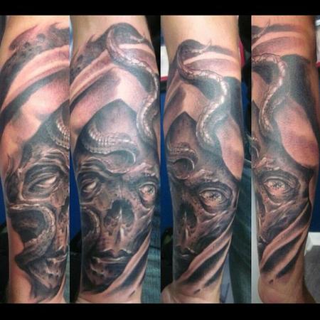 Mathew DeLaMort - Mr grim black and grey skull