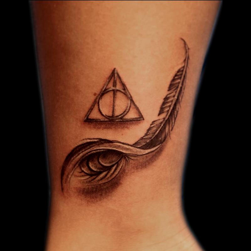 Update more than 73 feminine deathly hallows tattoo super hot  ineteachers