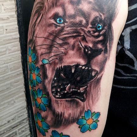 Tattoos - Lion and cherry blossoms - 77430
