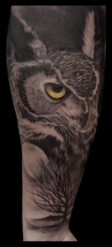 Owl and Moon tattoo by Robert Pavez Tattoo  Post 22047