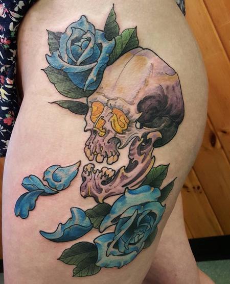 Tattoos - Skull and Roses - 129495