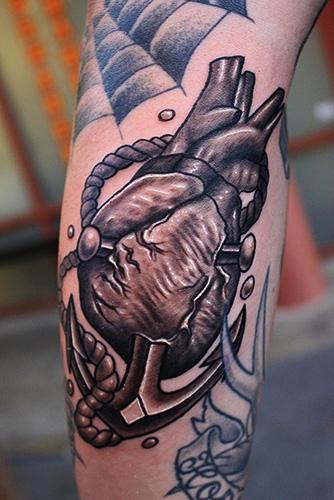 Daniel Chashoudian - anatomical heart tattoo