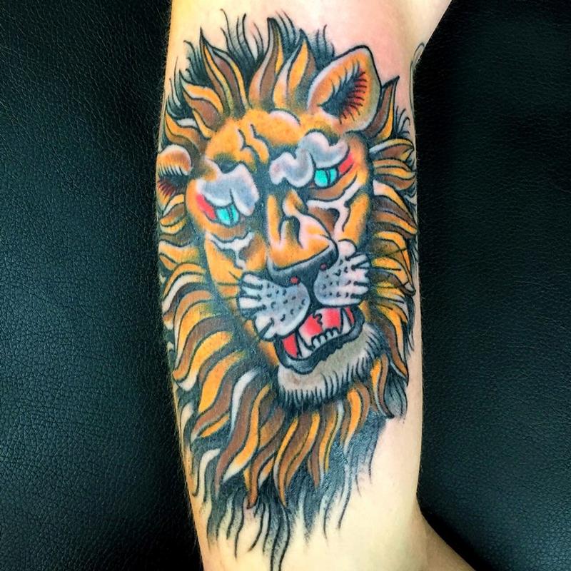 Traditional Lion Tattoo Design