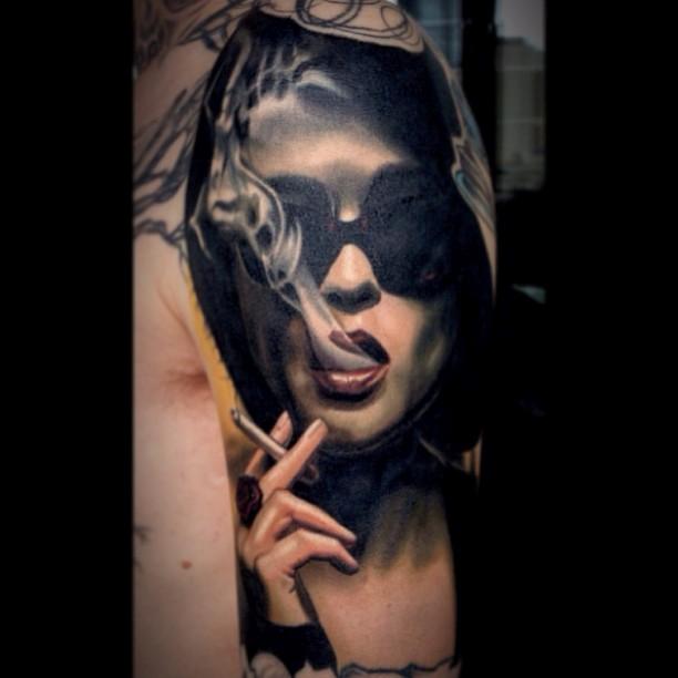 smoking-girl-tattoo.jpg