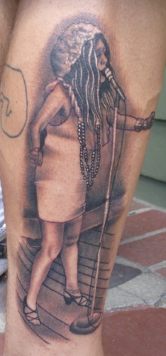 pearl: Tattoos » Porträt Rücken | Tattoos von Tattoo-Bewertung.de
