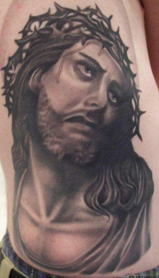 Jesus Christ Crown Of Thorns Tattoo By Carlos Rojas Tattoonow