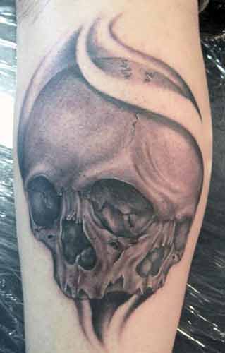 Tattoos - Half a Skull in Smoke - 27440