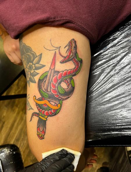 Traditional Color Snake & Dagger