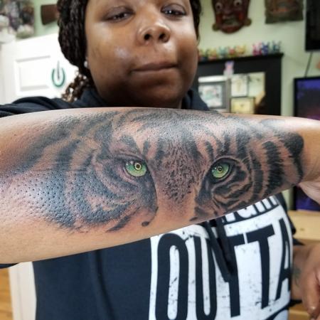 Tattoos - Eye of the tiger - 141660
