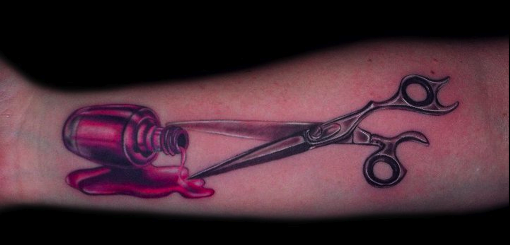 Scissors Tattoo by Michelle Helmer: TattooNOW