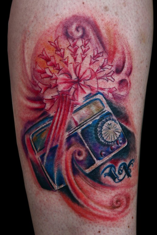 Full Colour Abstract Old School Radio with Background by Marco Ventura:  TattooNOW