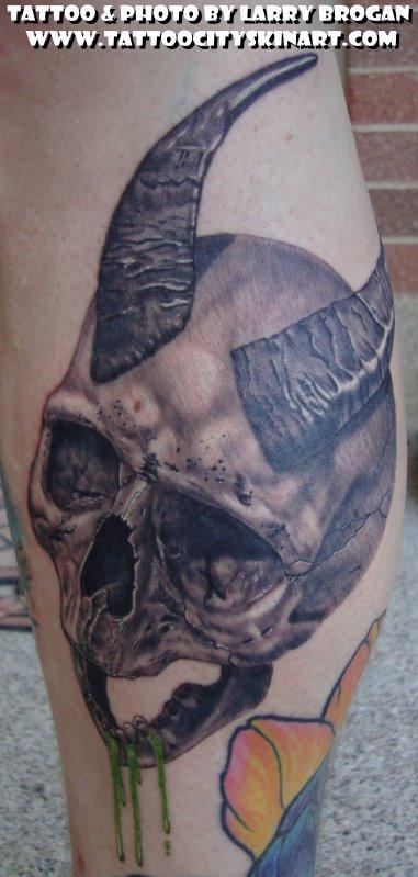 Larry Brogan - Horny Skull