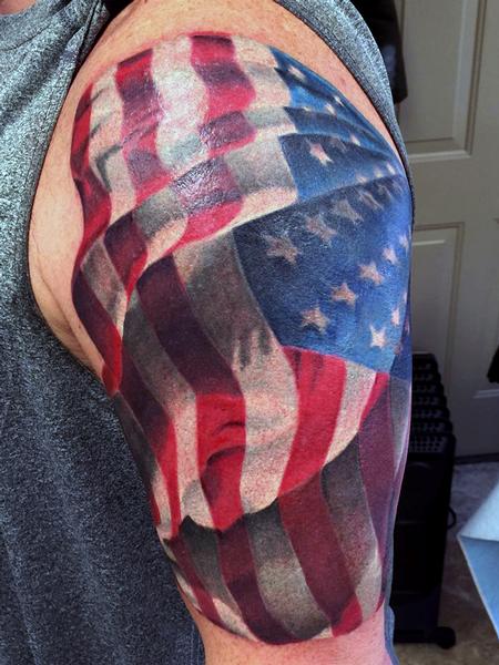 Tattoos - american flag - 115408