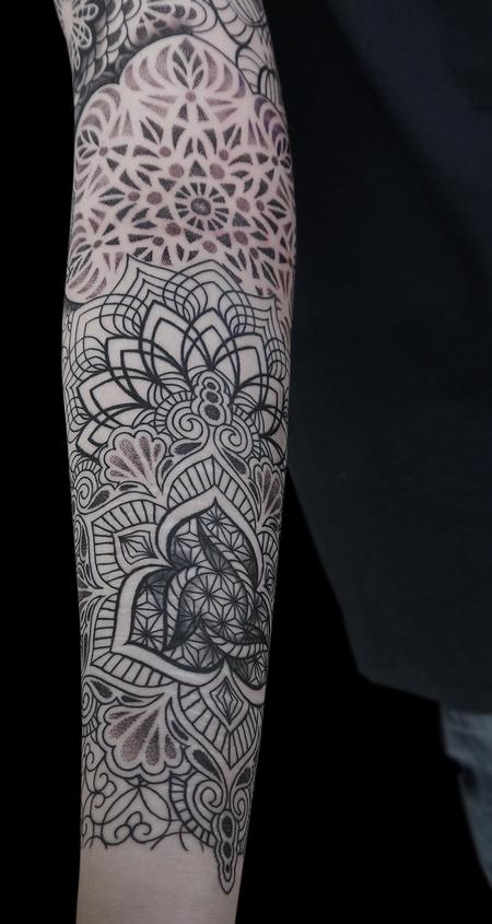 Obi - dotwork linework mandala tattoo  done on the 4th day at Off the Map, Cervignano del Fruili , Italy