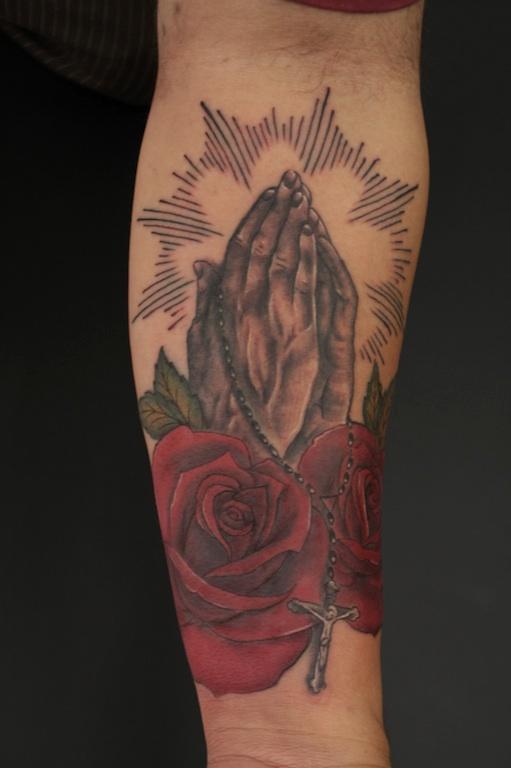 Good ole Praying Hands by Rebecca Smith (Beccadoodletattoos) : TattooNOW