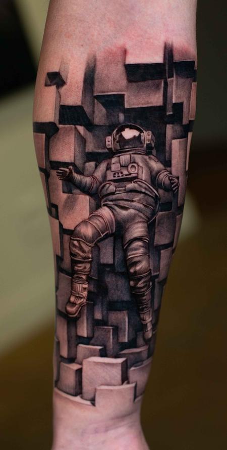 Tattoos - Spaceman - 145709