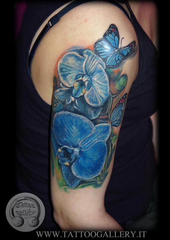 Tattoo Orchidee Blu Realistiche By Andrea Tartari Tattoonow