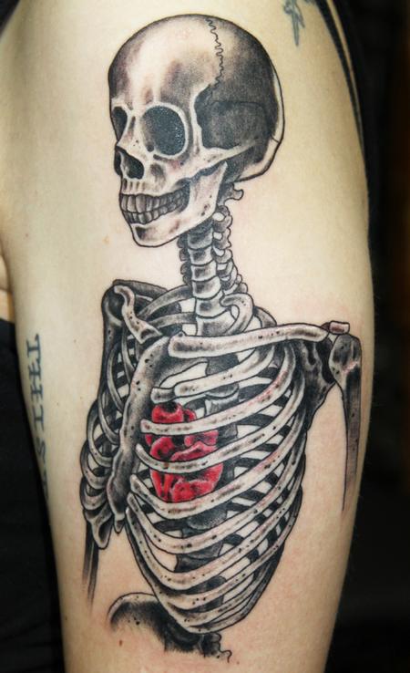 Tattoos - Skeletal torso with a heart - 62821