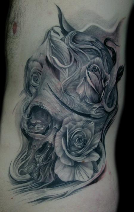 Tattoos - Skull and Roses - 62302