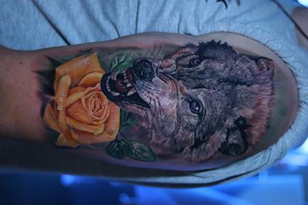 Edwardemar Bonilla - Wolf tattoo