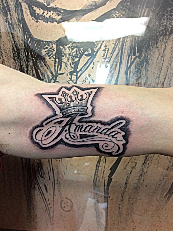 tattoo crown small 08.12.2019 №024 -tattoo crown- tattoovalue.net -  tattoovalue.net