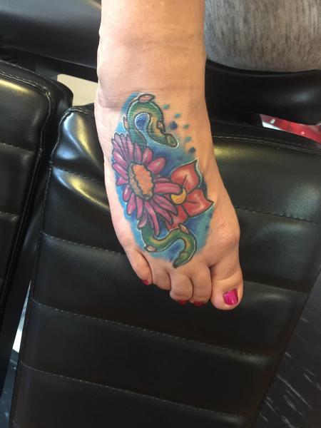 Jaisy Ayers (WOODLANDS TX) - Foot flowers