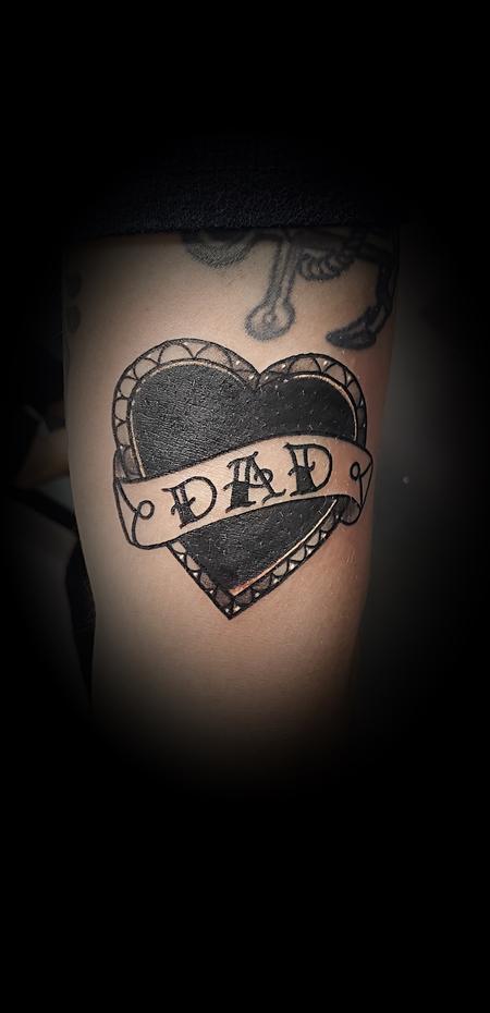Nick Sadler (MADISON) - Traditional Dad Heart with banner Tattoo Black.Heart