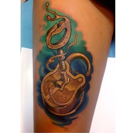 Tattoos - Surreal Lock and Key - 93321