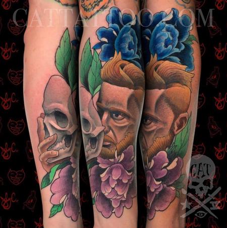 Tattoos - Man with skull and flowers  - 144789