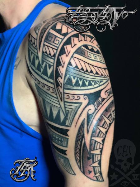 Tattoos - Polynesian half sleeve - 142557