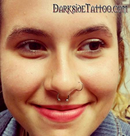 Melinda O'Hara - Septum Piercing