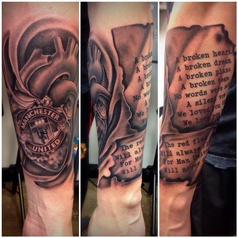 Black and Grey Manchester United Memorial Tattoo by David Mushaney by David  Mushaney: TattooNOW