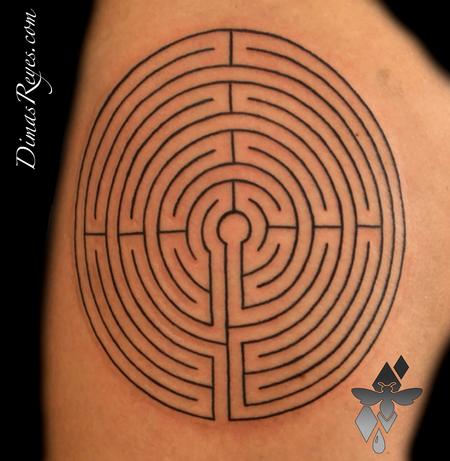Dimas Reyes - Maze Geometry Labyrinth Tattoo