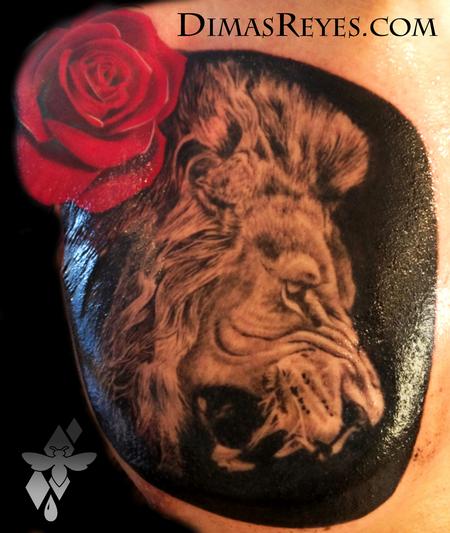 Dimas Reyes - Realistic Black and Grey Lion and Rose tattoo