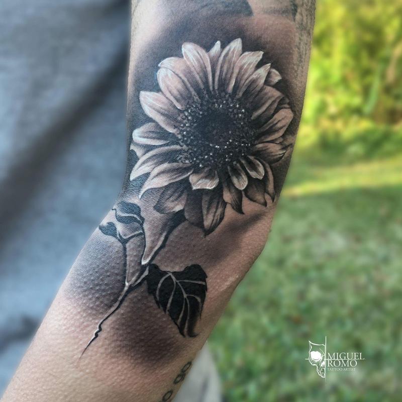 UPDATED 50 Sunflower Tattoos to Bring Sunshine to Your Style