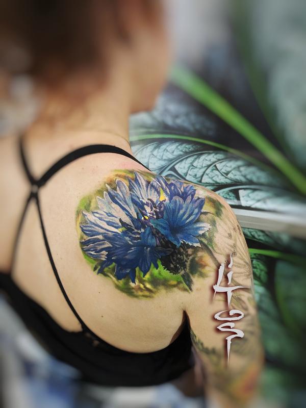 Flower Tattoo Color by LITOS TattooNOW