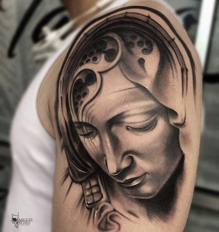 Miguel Angel Romo - Madonna tattoo