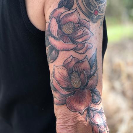 Victor Alvarez - Black and grey magnolias