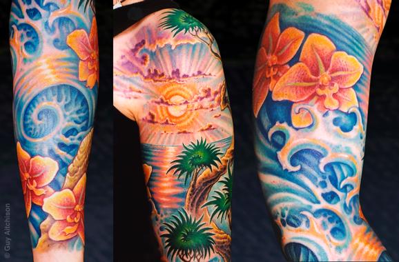 Guy Aitchison - Sue, Hawaii surf sleeve