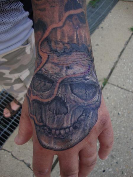 Larry Brogan - Skully Hand