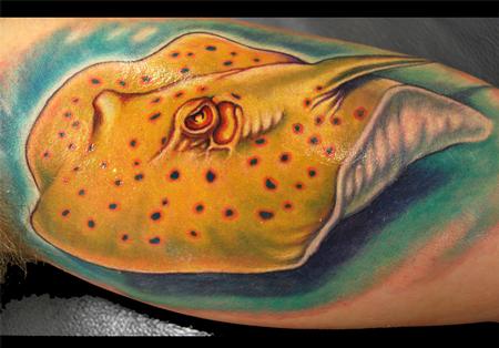 Stingray Tattoo On The Back High-Res Stock Photo - Getty Images